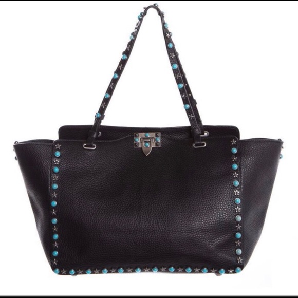 Valentino Garavani Handbags - Sold on another site do not buy Valentino large trapeze rolling rockstud bag